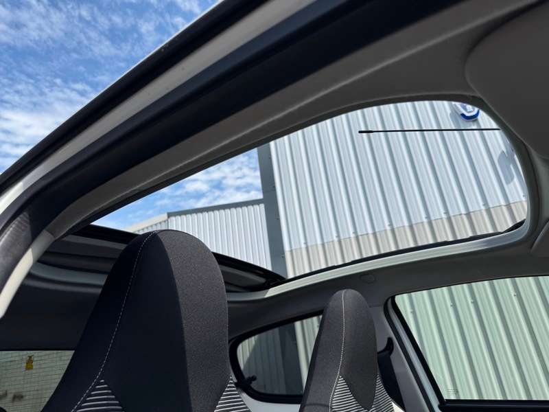2018 PEUGEOT 108 2018 PEUGEOT 108