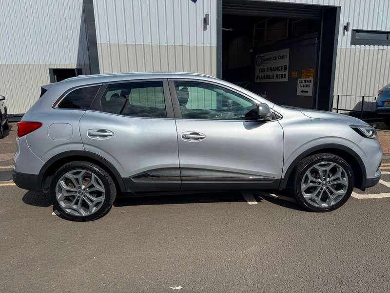A 2019 RENAULT KADJAR 1.3 TCe 16V 160BHP Euro 6 GT Line **Service History / Rare Smart Stylish High Spec Model** A 2019 RENAULT KADJAR 1.3 TCe 16V 160BHP Euro 6 GT Line **Service History / Rare Smart Stylish High Spec Model**