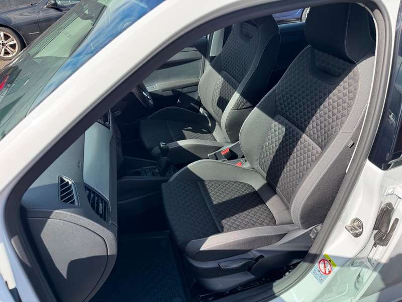 2017 SKODA FABIA 2017 SKODA FABIA