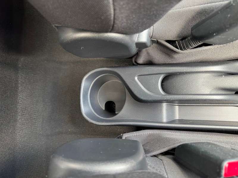 2017 TOYOTA YARIS 2017 TOYOTA YARIS