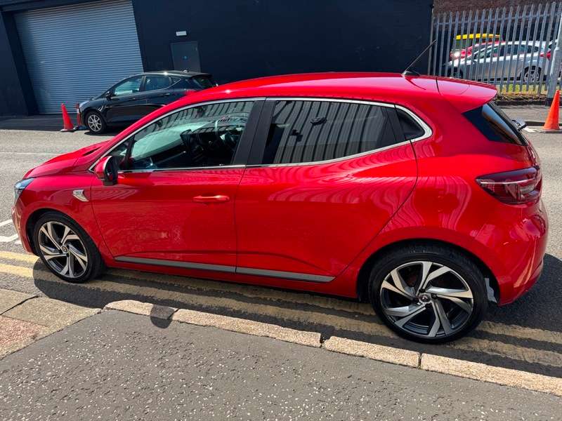 2019 RENAULT CLIO 2019 RENAULT CLIO
