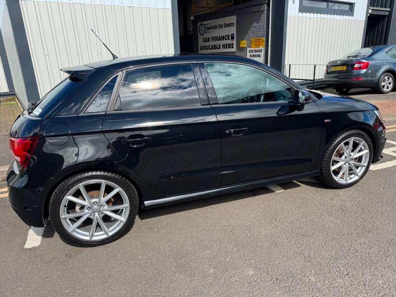 2016 AUDI A1 2016 AUDI A1