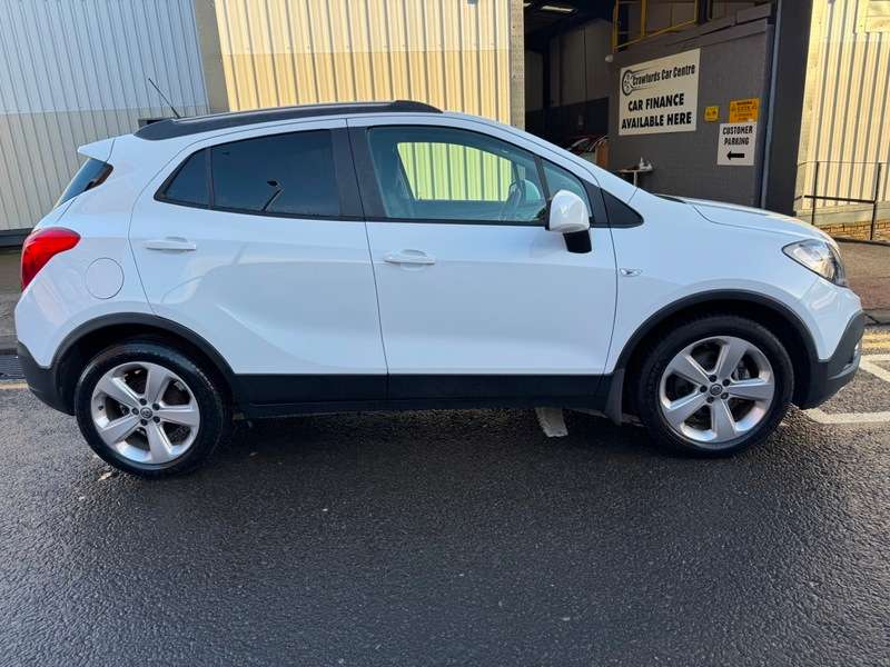 A 2014 VAUXHALL MOKKA 1.6i 16V 115BHP Exclusiv **LOW Mileage / Smart Stylish High Spec Model** A 2014 VAUXHALL MOKKA 1.6i 16V 115BHP Exclusiv **LOW Mileage / Smart Stylish High Spec Model**