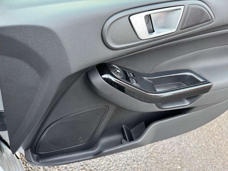 2013 FORD FIESTA 2013 FORD FIESTA