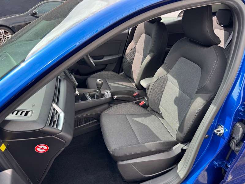 2021 RENAULT CLIO 2021 RENAULT CLIO
