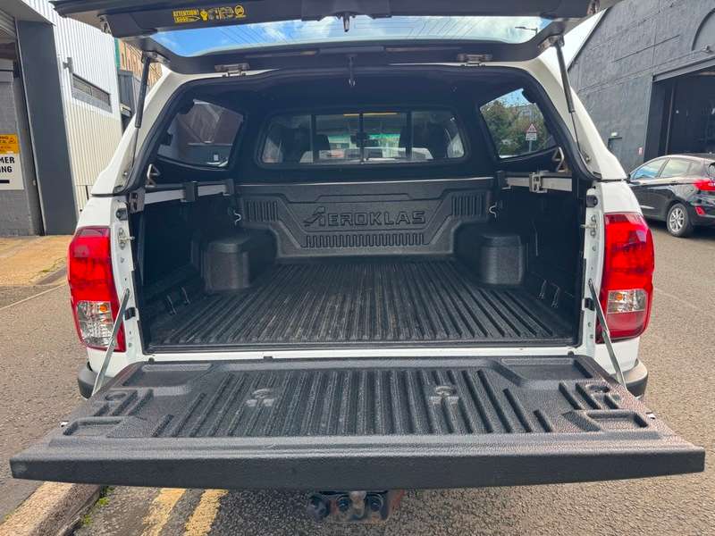 2018 TOYOTA HILUX 2018 TOYOTA HILUX