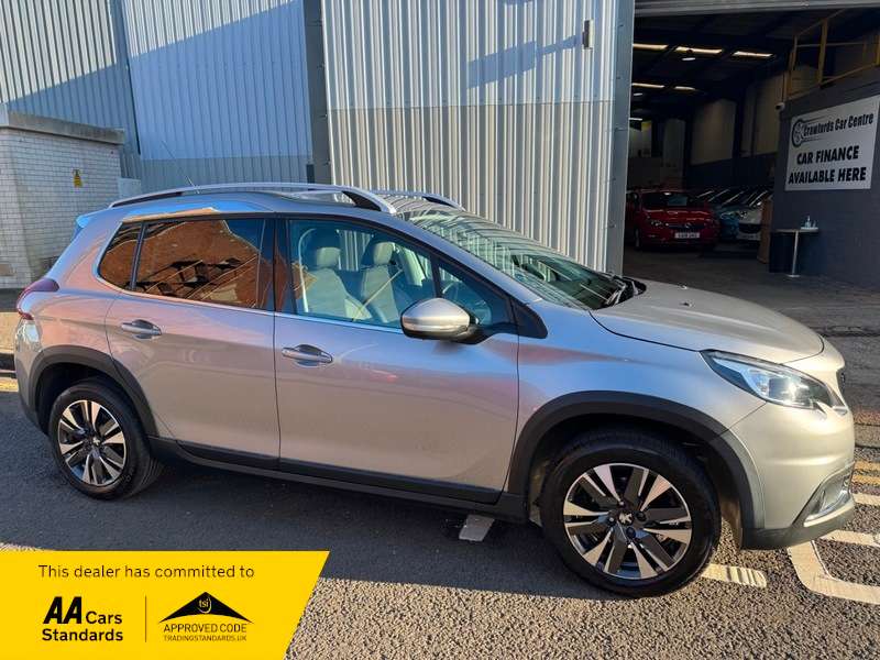 A 2018 PEUGEOT 2008 1.2 PureTech 12V 82BHP Allure SUV Euro 6 **FULL Service History / LOW Mileage / Smart High Spec Model** A 2018 PEUGEOT 2008 1.2 PureTech 12V 82BHP Allure SUV Euro 6 **FULL Service History / LOW Mileage / Smart High Spec Model**
