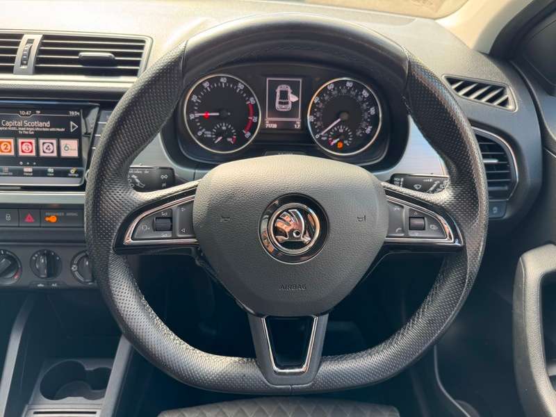 2017 SKODA FABIA 2017 SKODA FABIA