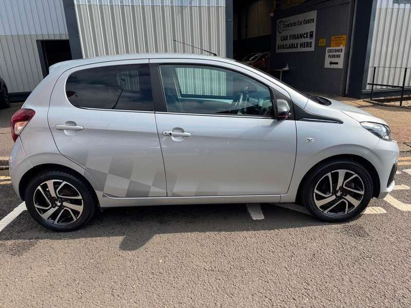 A 2017 PEUGEOT 108 1.2 PureTech 12V 82BHP Euro 6 Allure **ONE Owner (Pre-Reg) / Service History / Smart Stylish High Spec Model** A 2017 PEUGEOT 108 1.2 PureTech 12V 82BHP Euro 6 Allure **ONE Owner (Pre-Reg) / Service History / Smart Stylish High Spec Model**