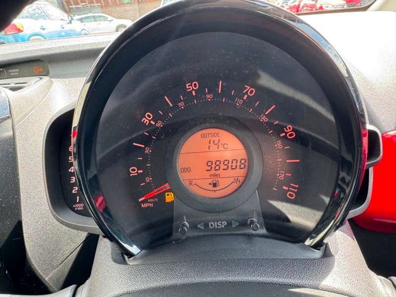 2015 TOYOTA AYGO 2015 TOYOTA AYGO
