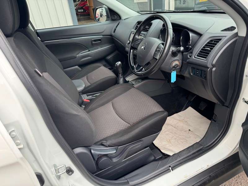 2017 MITSUBISHI ASX 2017 MITSUBISHI ASX