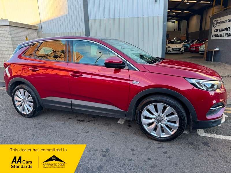 A 2020 VAUXHALL GRANDLAND X 1.2i Turbo 12V 128BHP Euro 6 Elite Nav **FULL Service History / Smart Stylish High Spec Model** A 2020 VAUXHALL GRANDLAND X 1.2i Turbo 12V 128BHP Euro 6 Elite Nav **FULL Service History / Smart Stylish High Spec Model**