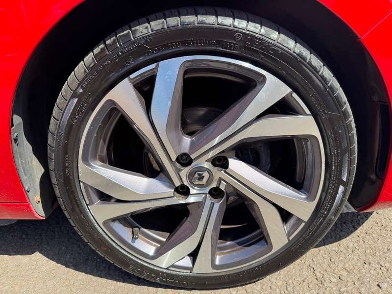 2019 RENAULT CLIO 2019 RENAULT CLIO