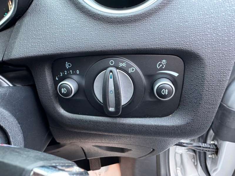 2013 FORD FIESTA 2013 FORD FIESTA