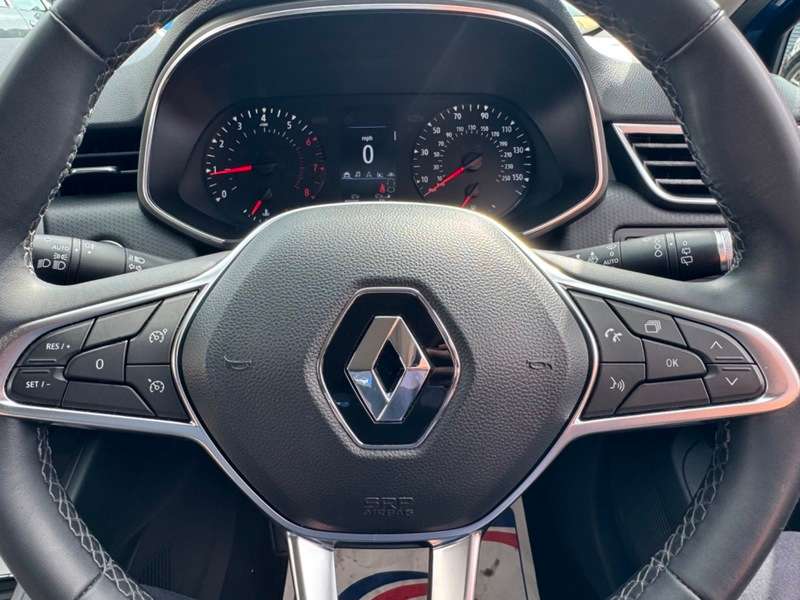 2021 RENAULT CLIO 2021 RENAULT CLIO
