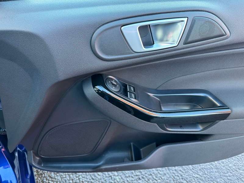 2015 FORD FIESTA 2015 FORD FIESTA