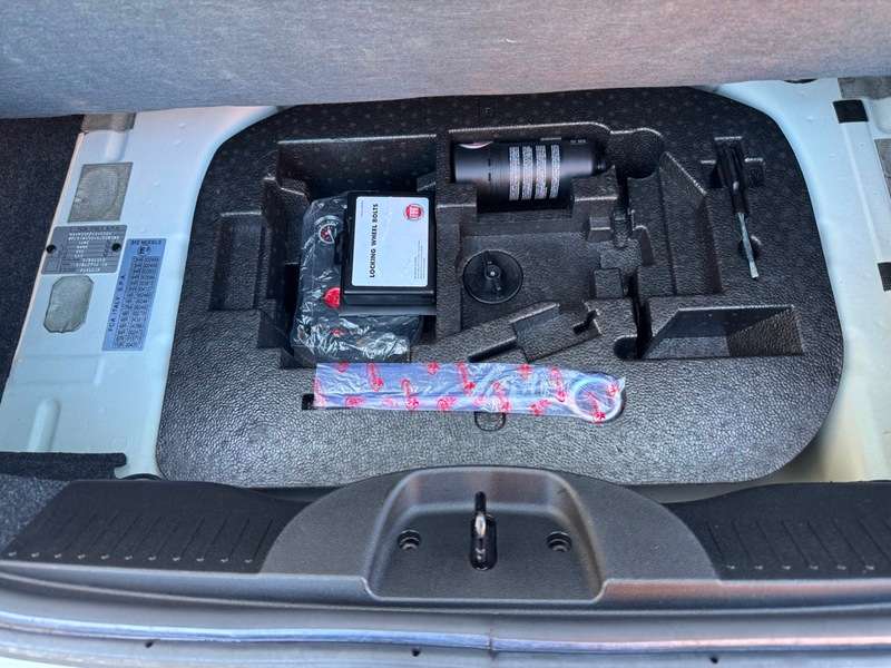 2017 ABARTH 595 2017 ABARTH 595