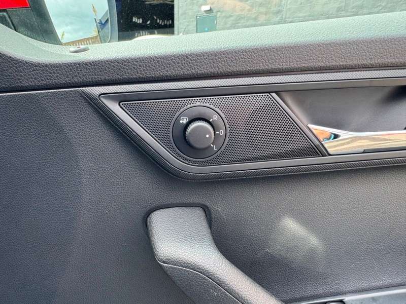 2017 SKODA FABIA 2017 SKODA FABIA