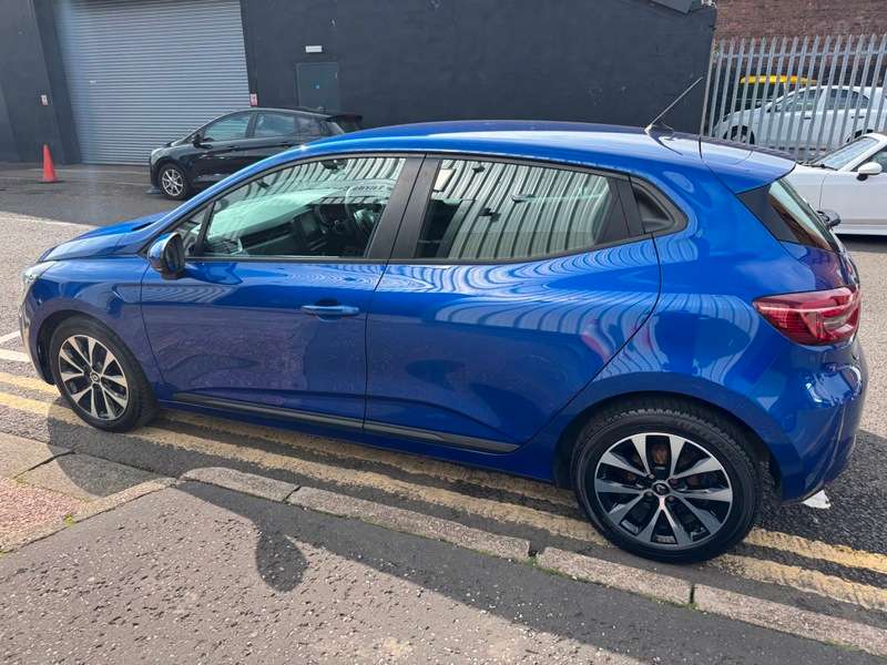 2021 RENAULT CLIO 2021 RENAULT CLIO