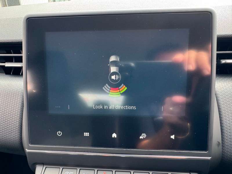 2021 RENAULT CLIO 2021 RENAULT CLIO