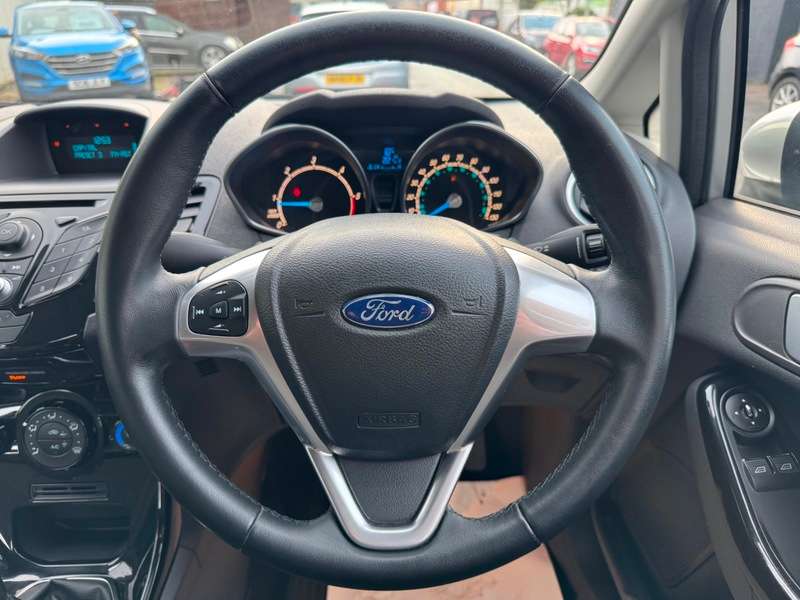 2013 FORD FIESTA 2013 FORD FIESTA