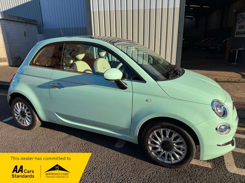 2018 FIAT 500 2018 FIAT 500