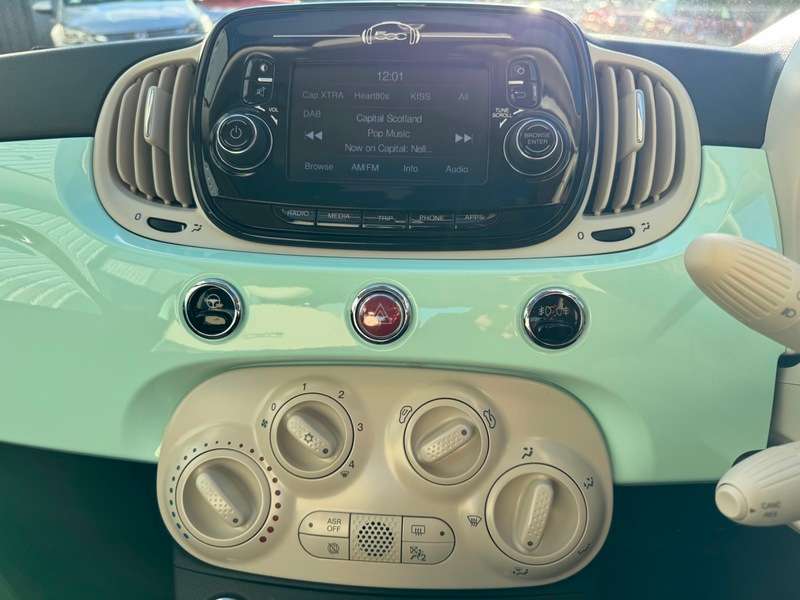 2018 FIAT 500 2018 FIAT 500