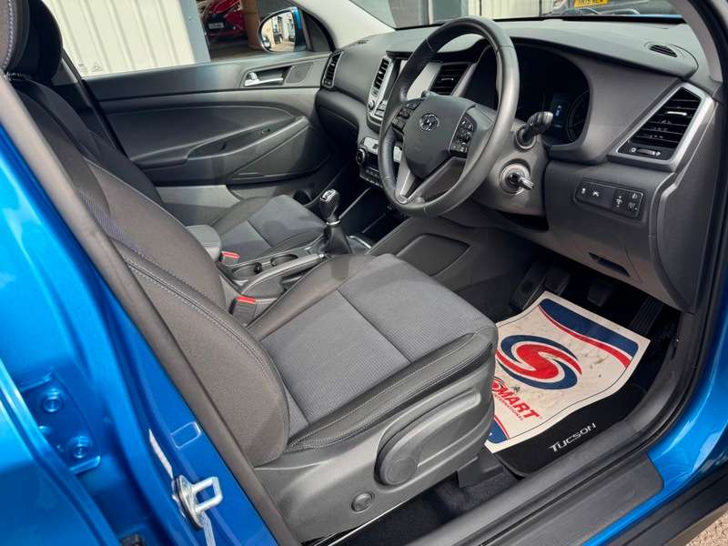 A 2018 HYUNDAI TUCSON 1.7CRDi Blue Drive 16V 115BHP Euro 6 SE Nav **FULL Service History / Smart Stylish High Spec Model** A 2018 HYUNDAI TUCSON 1.7CRDi Blue Drive 16V 115BHP Euro 6 SE Nav **FULL Service History / Smart Stylish High Spec Model**