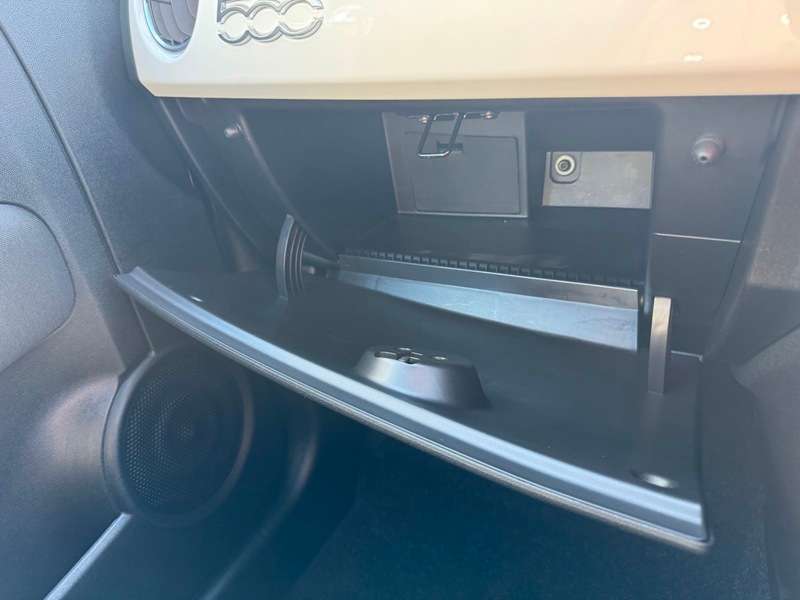 2017 ABARTH 595 2017 ABARTH 595