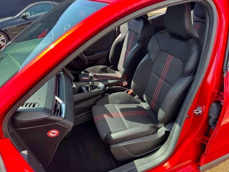 2019 RENAULT CLIO 2019 RENAULT CLIO