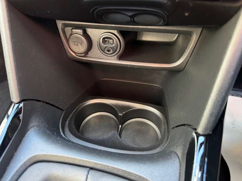 2018 PEUGEOT 2008 2018 PEUGEOT 2008