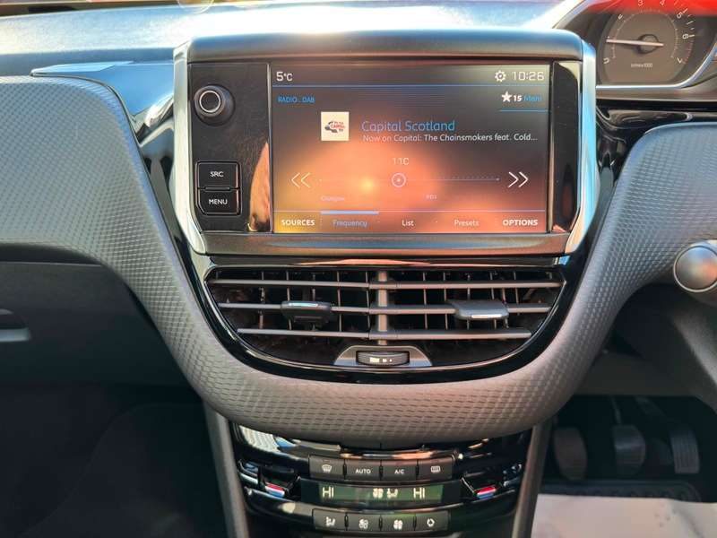 2018 PEUGEOT 2008 2018 PEUGEOT 2008