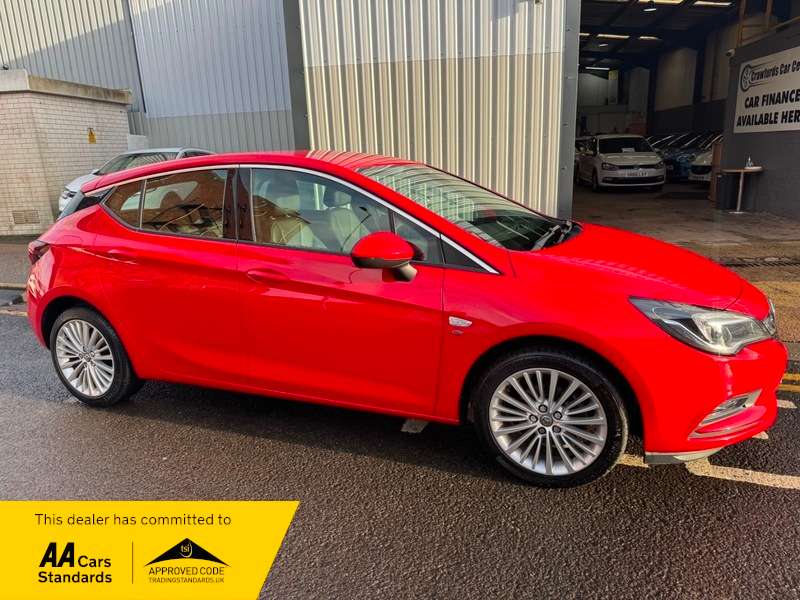 A 2019 VAUXHALL ASTRA 1.4i Turbo 16V 150BHP Euro 6 Elite Nav **FULL Service History / Smart Stylish High Spec Model** A 2019 VAUXHALL ASTRA 1.4i Turbo 16V 150BHP Euro 6 Elite Nav **FULL Service History / Smart Stylish High Spec Model**