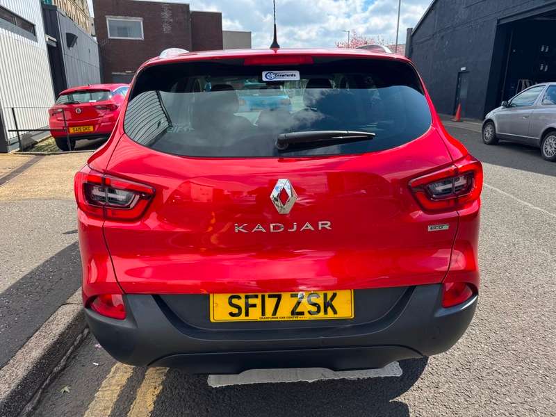 A 2017 RENAULT KADJAR 1.5dCi 8V 110BHP Euro 6 Automatic Dynamique Nav **FULL Service History / £20 Yearly Road Tax / Averaging 74MPG** A 2017 RENAULT KADJAR 1.5dCi 8V 110BHP Euro 6 Automatic Dynamique Nav **FULL Service History / £20 Yearly Road Tax / Averaging 74MPG**