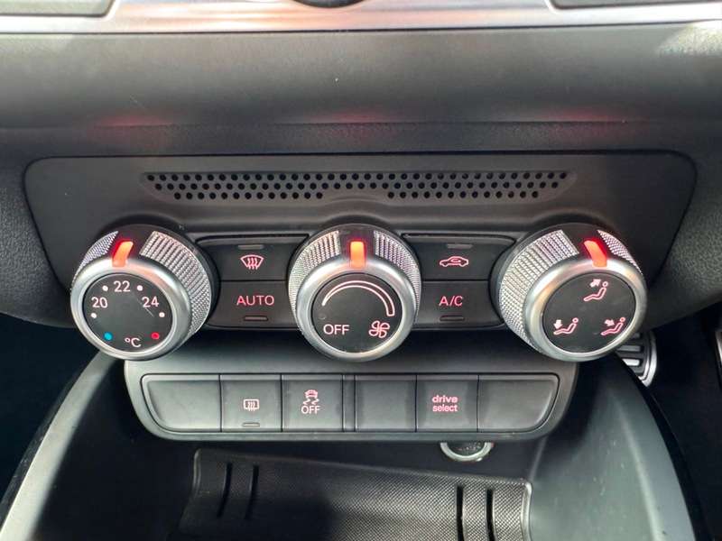 2016 AUDI A1 2016 AUDI A1
