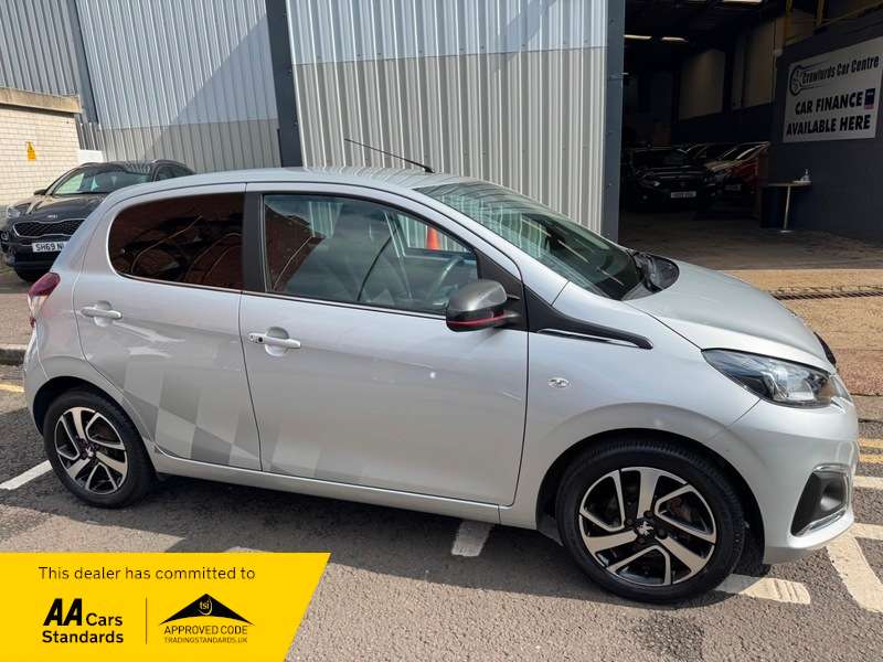 A 2017 PEUGEOT 108 1.2 PureTech 12V 82BHP Euro 6 Allure **ONE Owner (Pre-Reg) / Service History / Smart Stylish High Spec Model** A 2017 PEUGEOT 108 1.2 PureTech 12V 82BHP Euro 6 Allure **ONE Owner (Pre-Reg) / Service History / Smart Stylish High Spec Model**