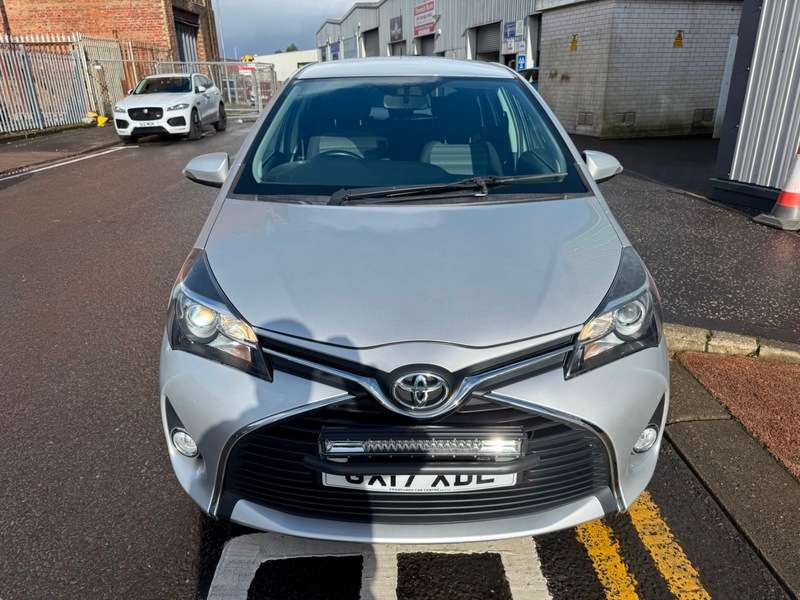 2017 TOYOTA YARIS 2017 TOYOTA YARIS