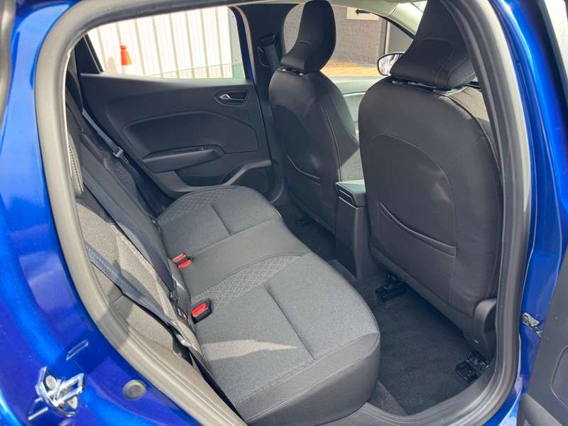 2021 RENAULT CLIO 2021 RENAULT CLIO