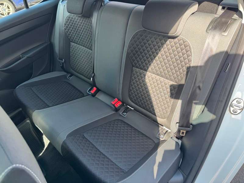 2017 SKODA FABIA 2017 SKODA FABIA