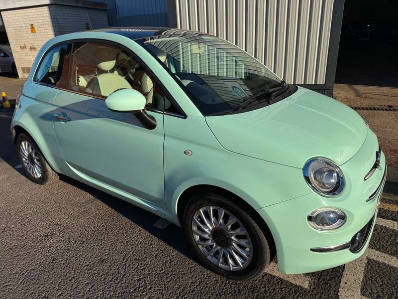 2018 FIAT 500 2018 FIAT 500