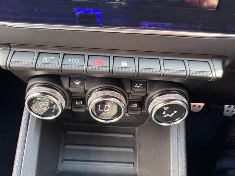 2019 RENAULT CLIO 2019 RENAULT CLIO