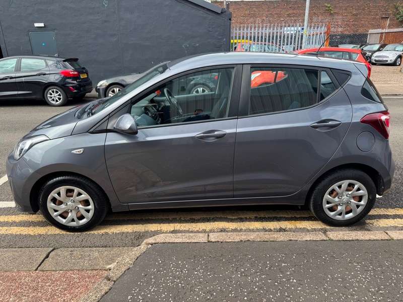 2017 HYUNDAI I10 2017 HYUNDAI I10