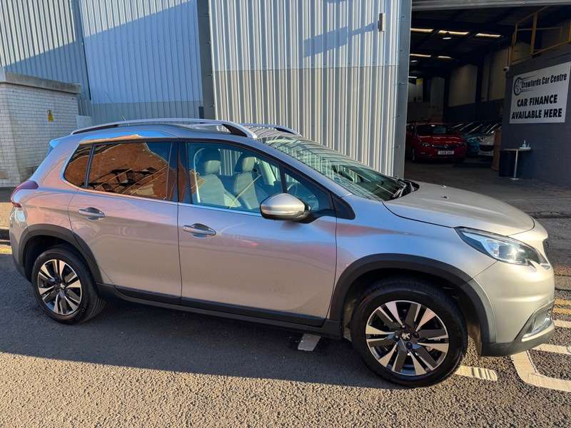 A 2018 PEUGEOT 2008 1.2 PureTech 12V 82BHP Allure SUV Euro 6 **FULL Service History / LOW Mileage / Smart High Spec Model** A 2018 PEUGEOT 2008 1.2 PureTech 12V 82BHP Allure SUV Euro 6 **FULL Service History / LOW Mileage / Smart High Spec Model**