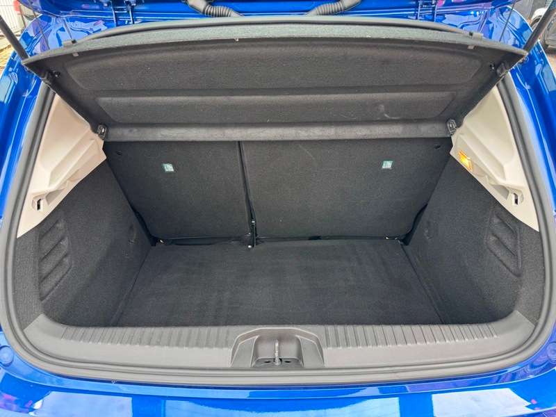 2021 RENAULT CLIO 2021 RENAULT CLIO