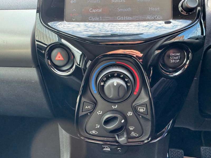 2018 PEUGEOT 108 2018 PEUGEOT 108