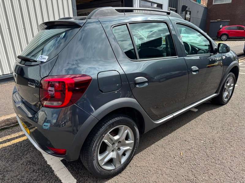 2018 DACIA SANDERO STEPWAY 2018 DACIA SANDERO STEPWAY