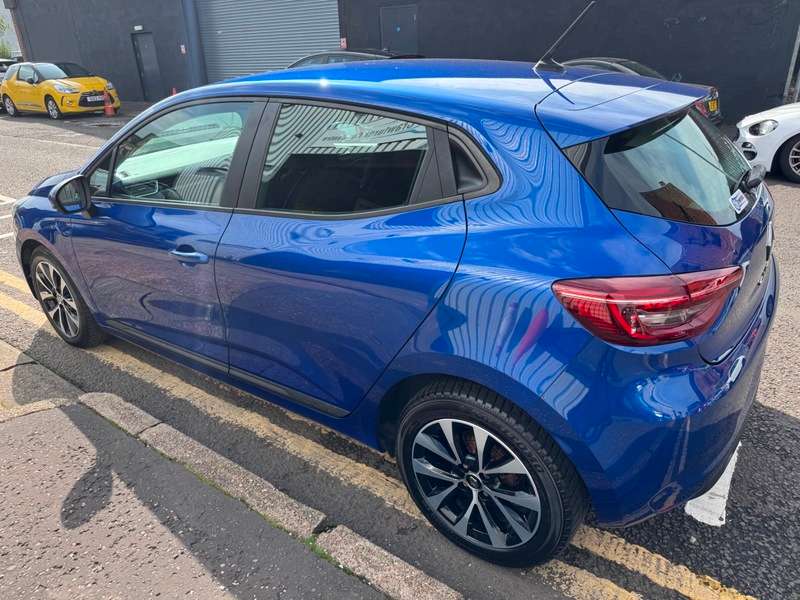 2021 RENAULT CLIO 2021 RENAULT CLIO