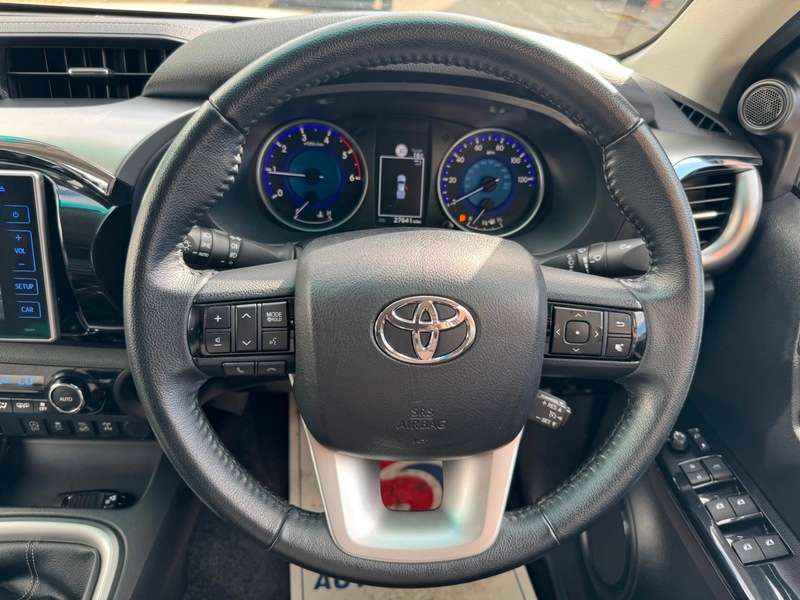 2018 TOYOTA HILUX 2018 TOYOTA HILUX