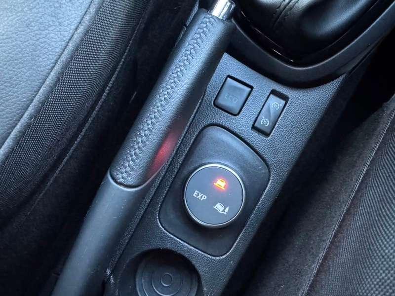 2017 RENAULT CAPTUR 2017 RENAULT CAPTUR