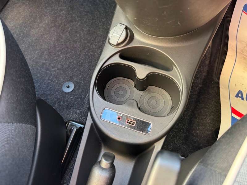 2018 FIAT 500 2018 FIAT 500